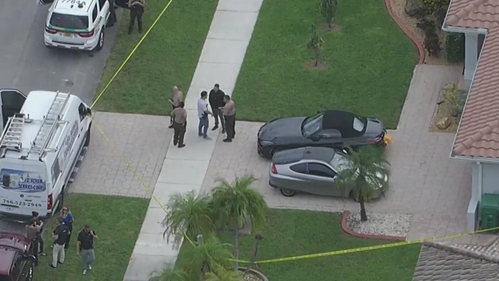 Man dead, woman hospitalized after domestic murder-suicide attempt in southwest Miami-Dade, deputies say — CBS Miami, Clermont Health news