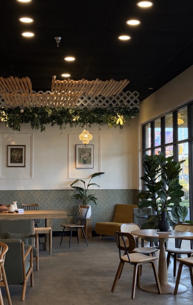 Black Phin Coffee Bar Makes a Quick Comeback with Soft Opening This Weekend — Bungalower Orlando, Clermont Dining news