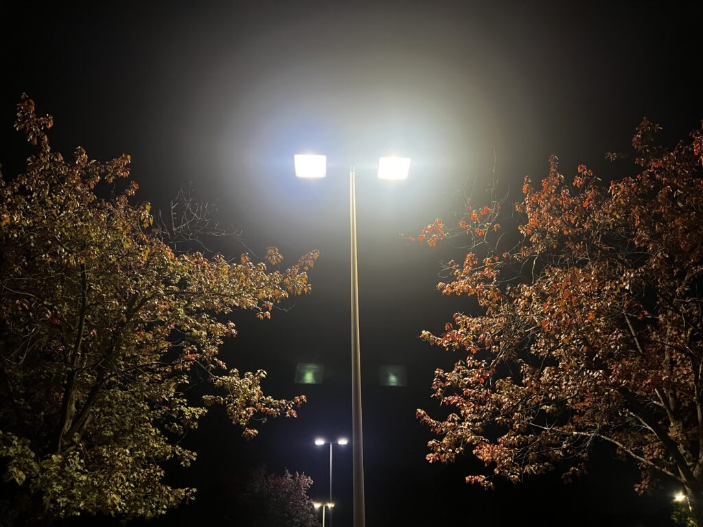Brighter streetlights cut nighttime violence, but only for a while, study finds — Clermont Real Estate news