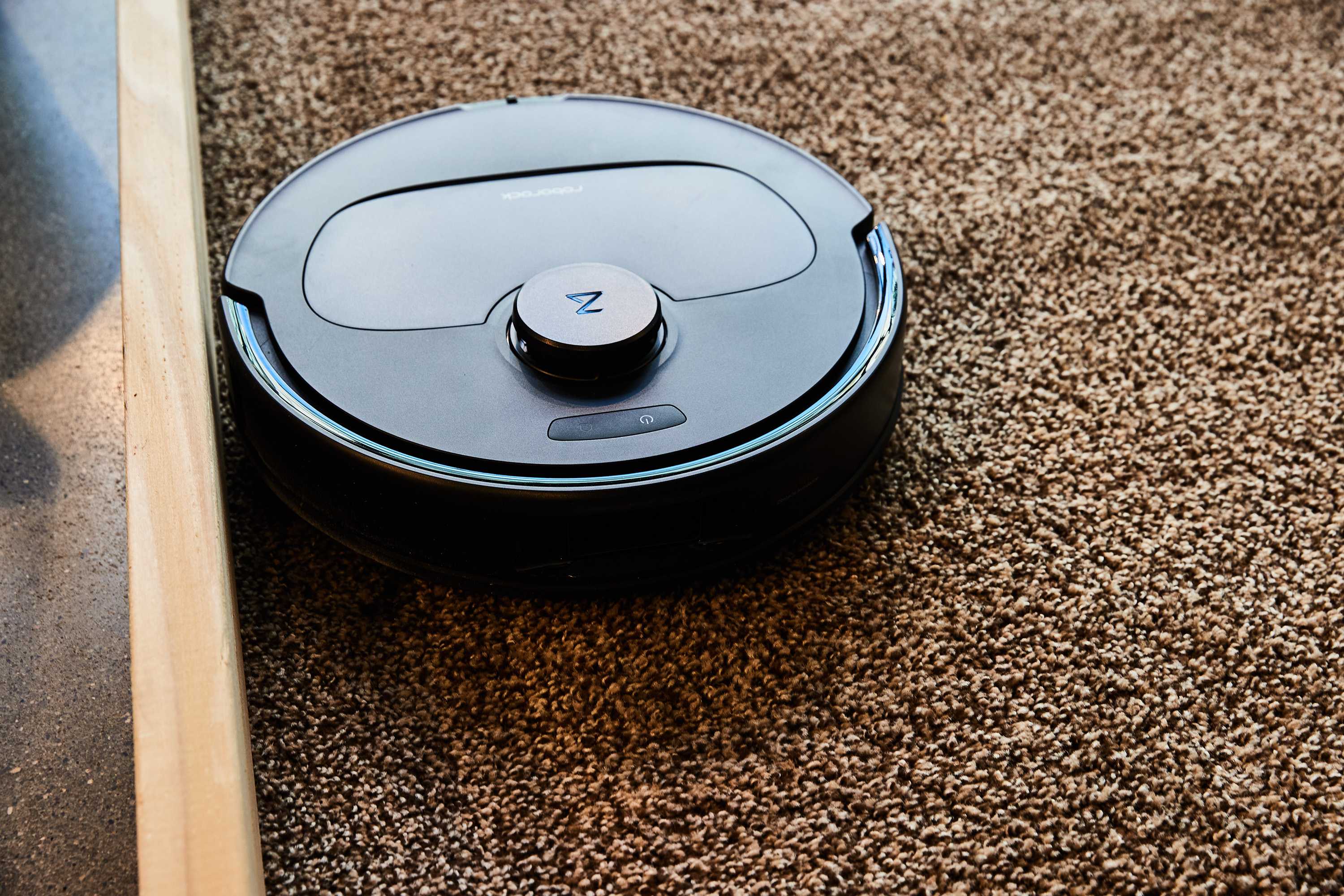 What the FCC's latest rule could mean for new robot vacuums — WESH 2 Orlando