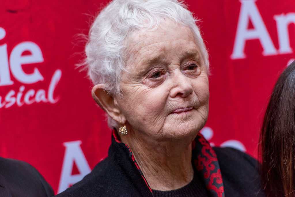 Oscar-nominated actress Barbara Barrie dies via medical assistance, rep says — WESH 2 Orlando