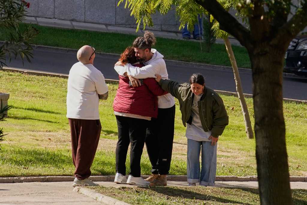 Families hold out hope for loved ones missing after deadly Spain train crash — Clermont Community news