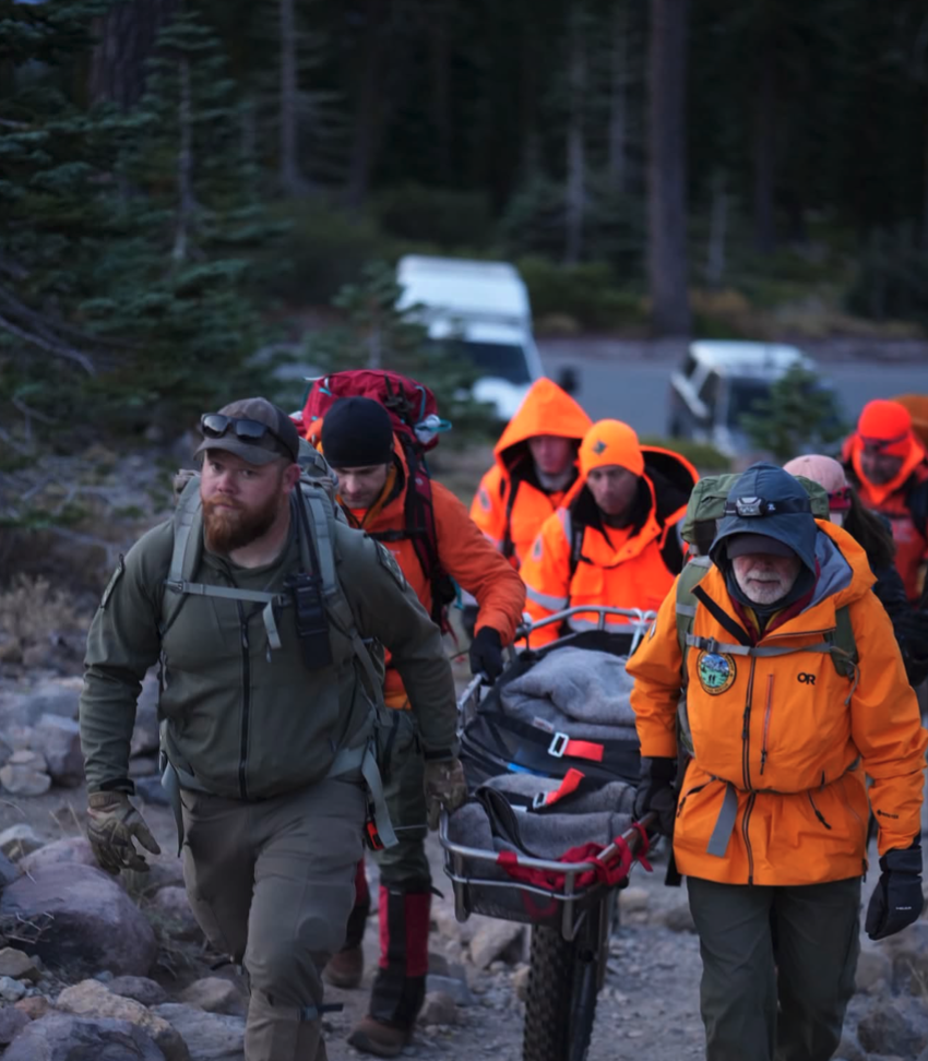 WATCH: Rescuers make way up peak to rescue injured climber — WESH 2 Orlando