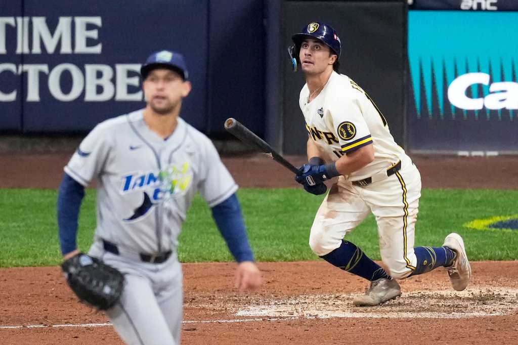 Frelick and Pratt lift Brewers to 5-4 comeback win over Rays and 2-0 World Series lead — WESH 2 Orlando, Clermont Sports news