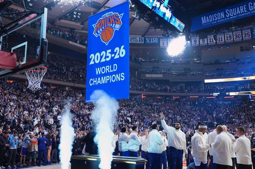 NBA champion Knicks celebrate 2 titles on a banner night in Madison Square Garden — WESH 2 Orlando, Clermont Sports news