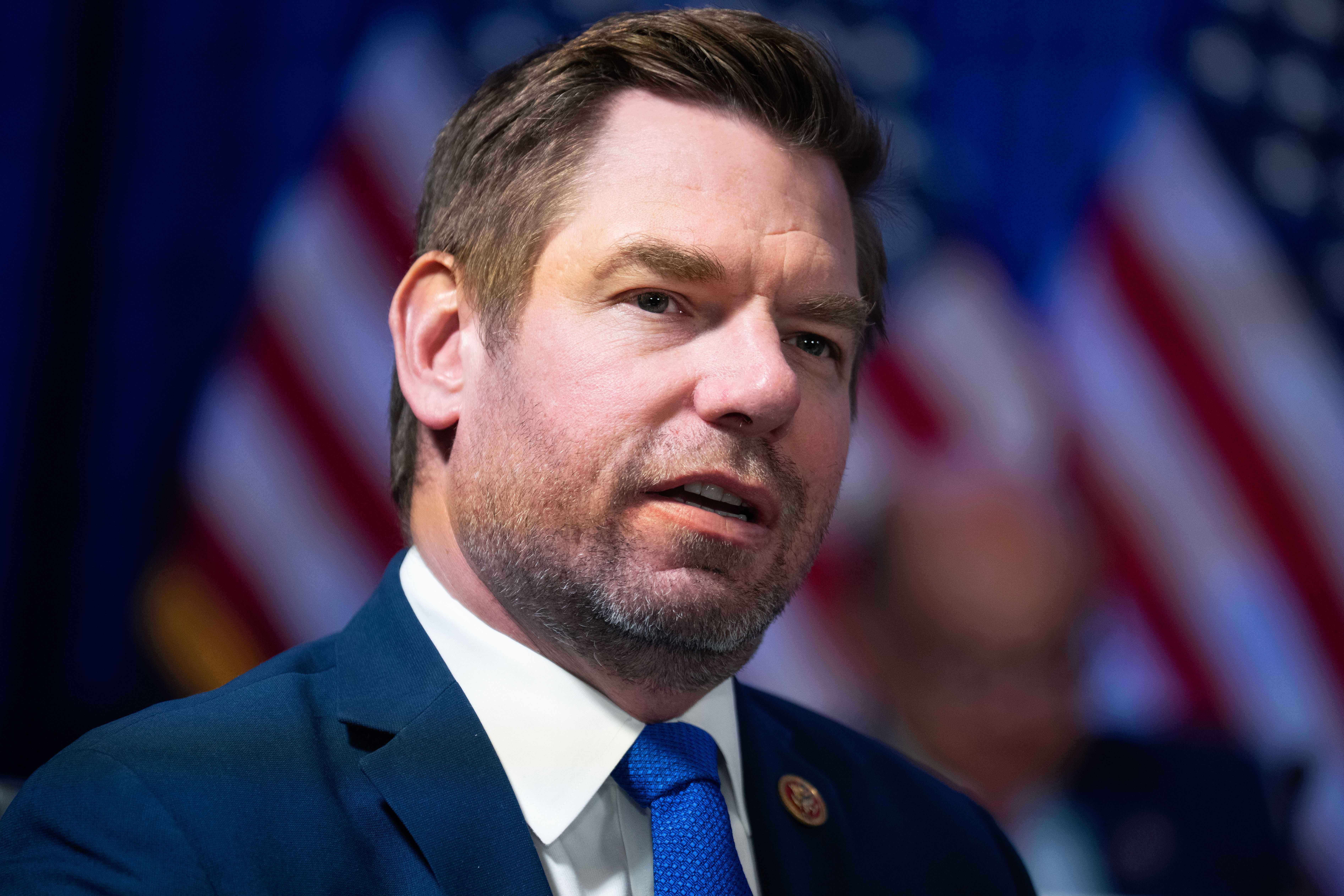 FBI searches Beverly Hills mansion tied to former Rep. Eric Swalwell — Clermont Community news
