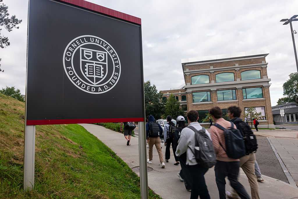 Cornell president pressed by faculty frustrated by his handling of fraternity rape allegations — WESH 2 Orlando, Clermont Schools news