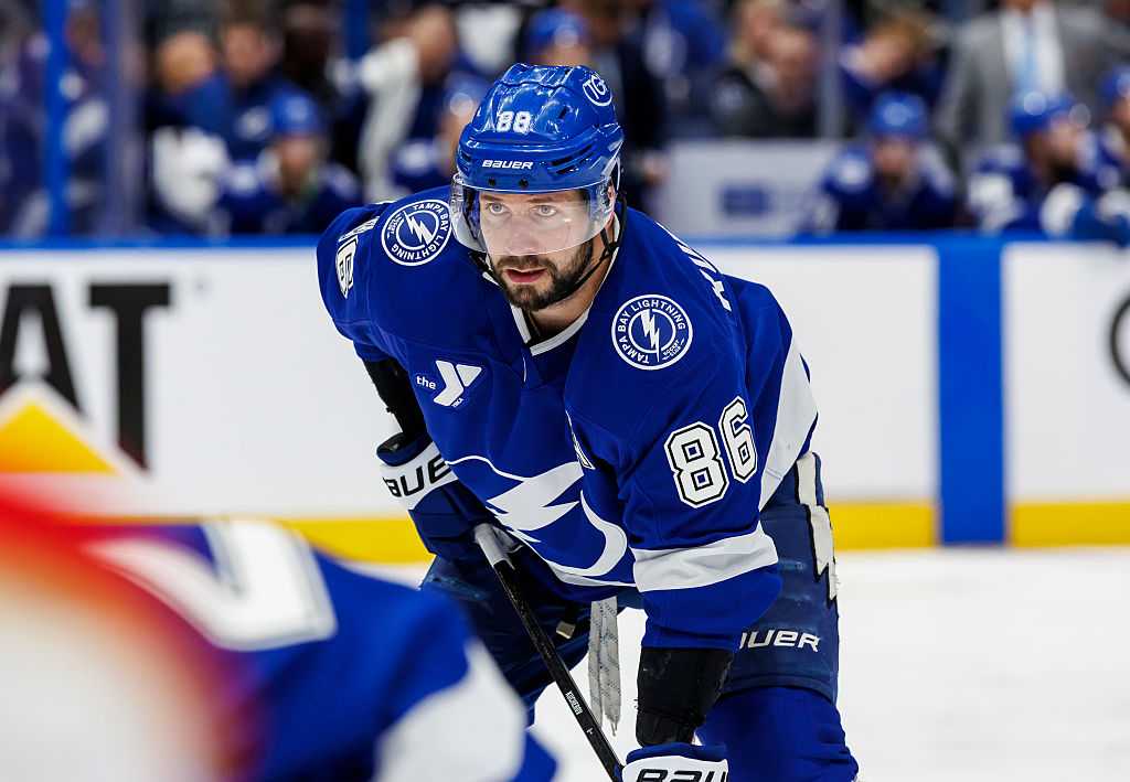 Nikita Kucherov one goal from history after 6-2 win over Golden Knights — WESH 2 Orlando, Clermont Sports news