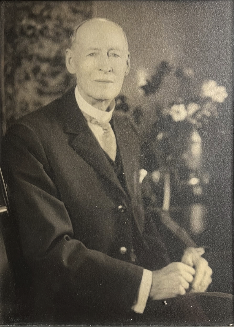 'Ghostbusters' creator reveals great-grandfather was a real-life paranormal investigator — WESH 2 Orlando