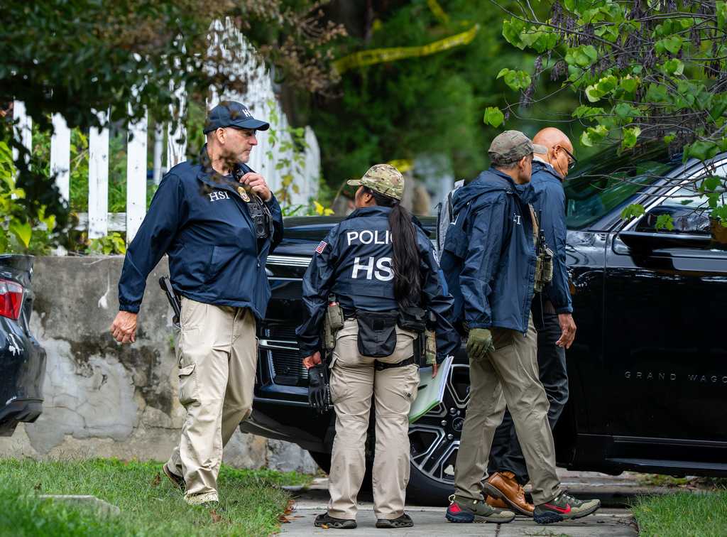 Rep. Ilhan Omar's attorneys demand return of property seized in federal search of her home — WESH 2 Orlando, Clermont Real Estate news
