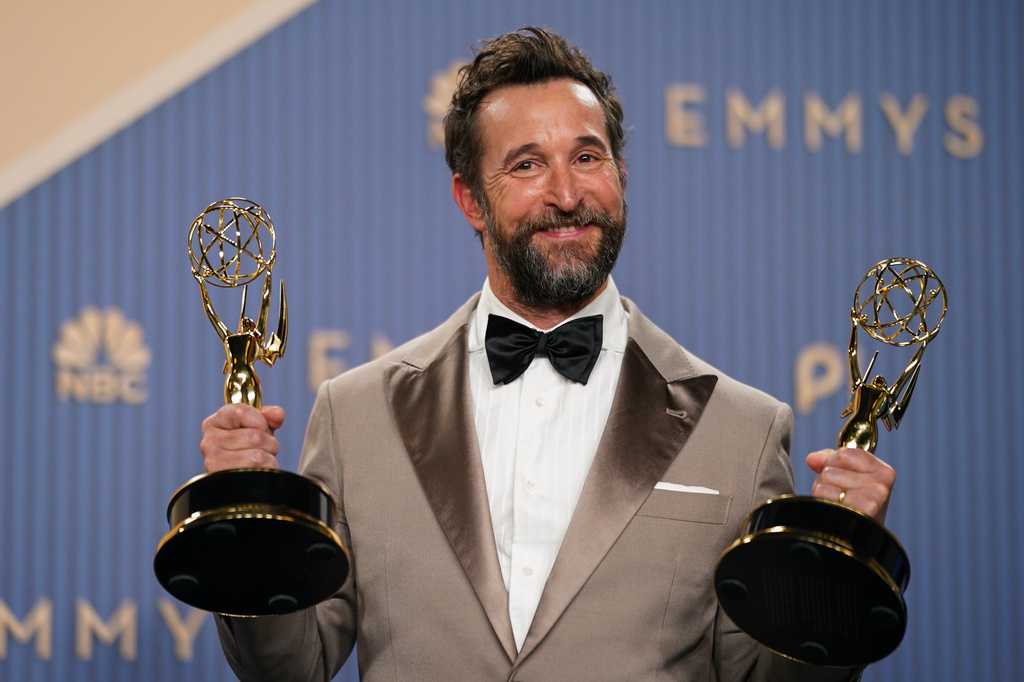 Noah Wyle named People Magazine's sexiest man alive — Clermont Community news