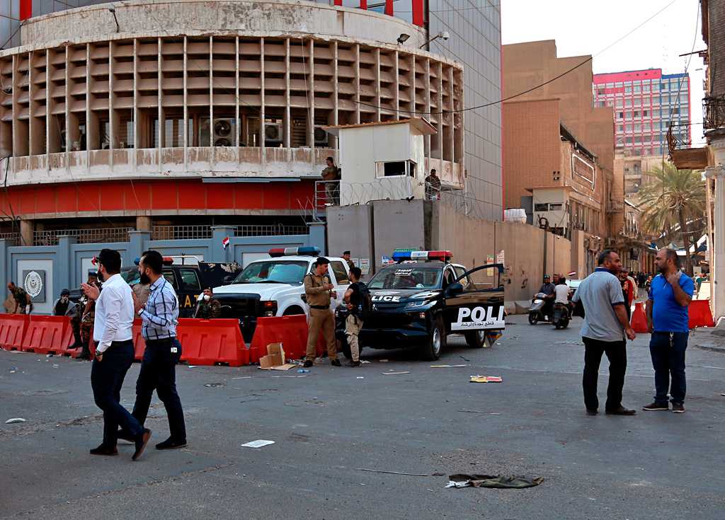 Iraq devalues its currency as Iran-U.S. war disrupts oil shipping routes — WESH 2 Orlando