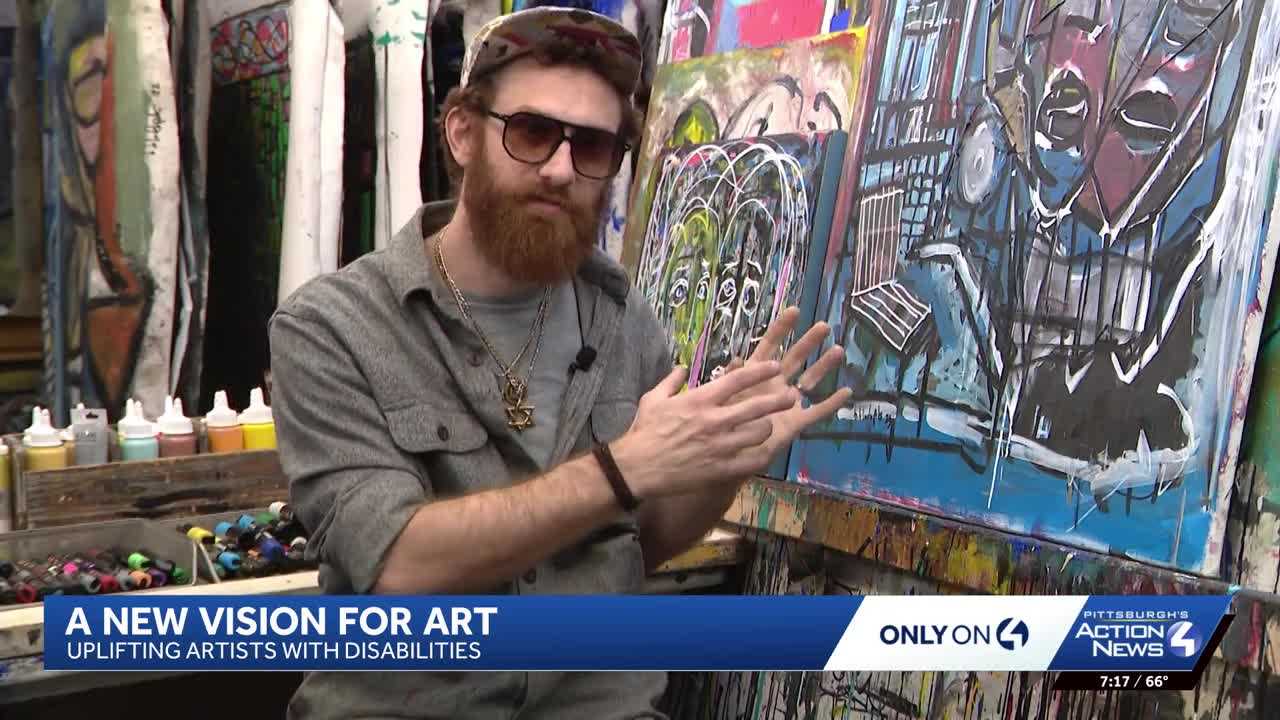 'Create, create, create': Artist turns vision loss into inspiration — WESH 2 Orlando, Clermont Arts news