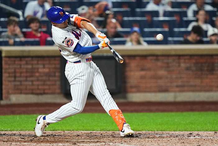Cubs set to acquire pitcher Clay Holmes and outfielder Tyrone Taylor from Mets, AP source says — ClickOrlando Sports, Clermont Health news