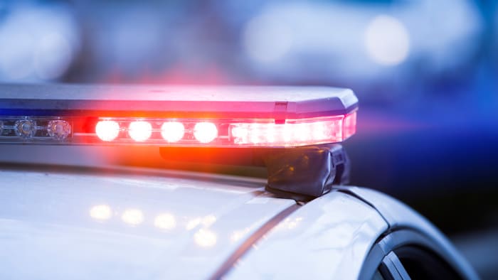 Depression shuts down eastbound lanes of Welch Road in Apopka — ClickOrlando Local, Clermont Community news